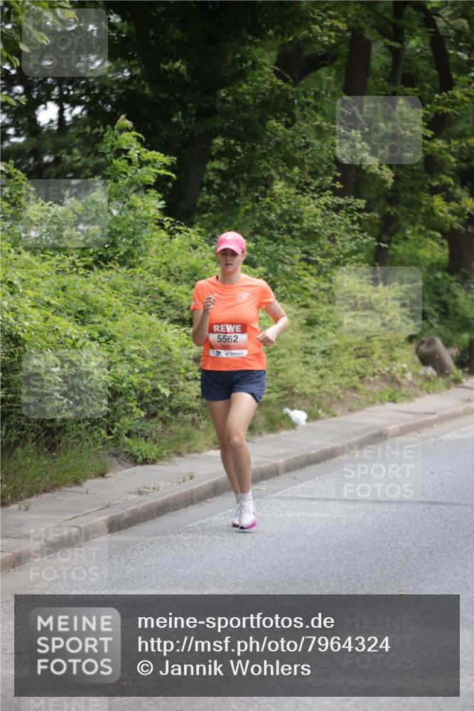 15.06.2025 - REWE Women's Run Jannik Wohlers http://msf.ph/oto/7964324 15.06.2025 09:59:20 Laufen 5562 meine-sportfotos.de