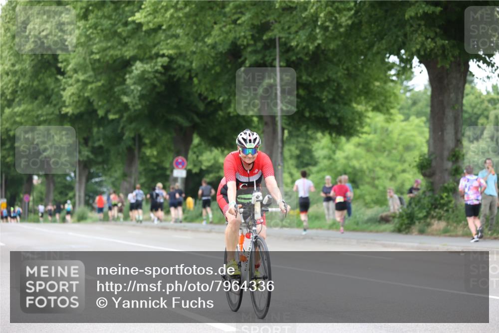 15.06.2025 - 7 Türme Triathlon Yannick Fuchs http://msf.ph/oto/7964336 15.06.2025 13:54:33 Radfahren  meine-sportfotos.de