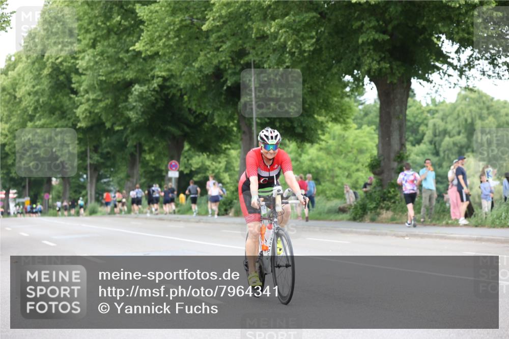 15.06.2025 - 7 Türme Triathlon Yannick Fuchs http://msf.ph/oto/7964341 15.06.2025 13:54:33 Radfahren  meine-sportfotos.de