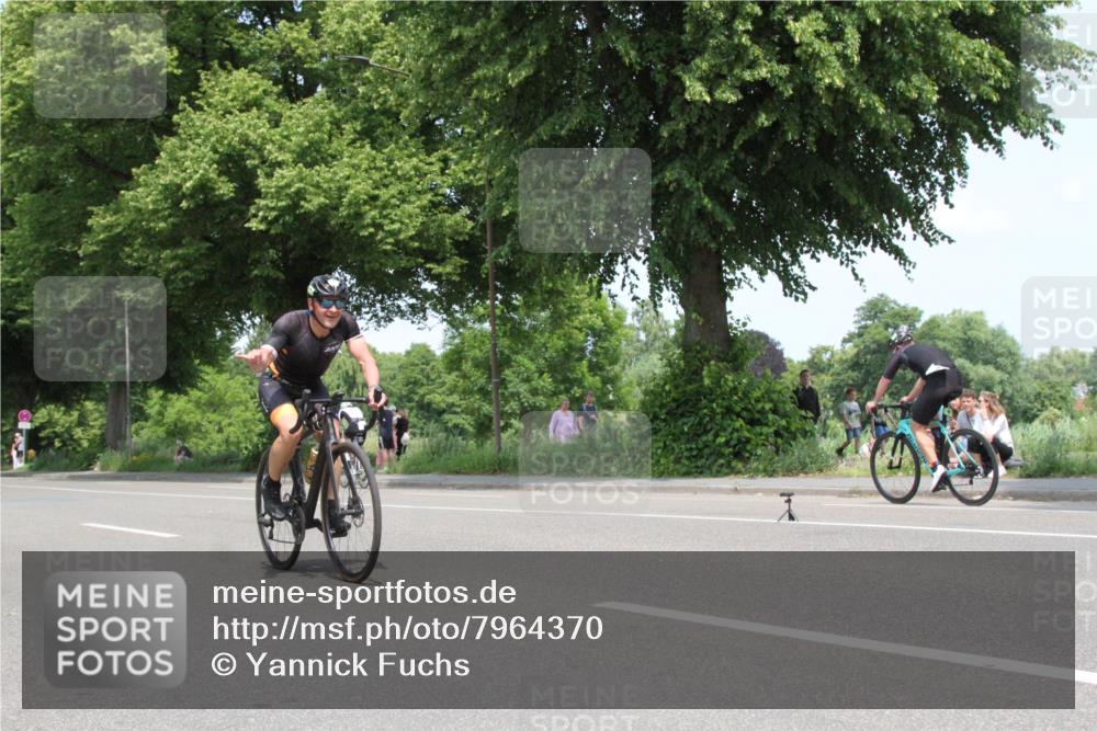 15.06.2025 - 7 Türme Triathlon Yannick Fuchs http://msf.ph/oto/7964370 15.06.2025 12:57:25 Radfahren  meine-sportfotos.de