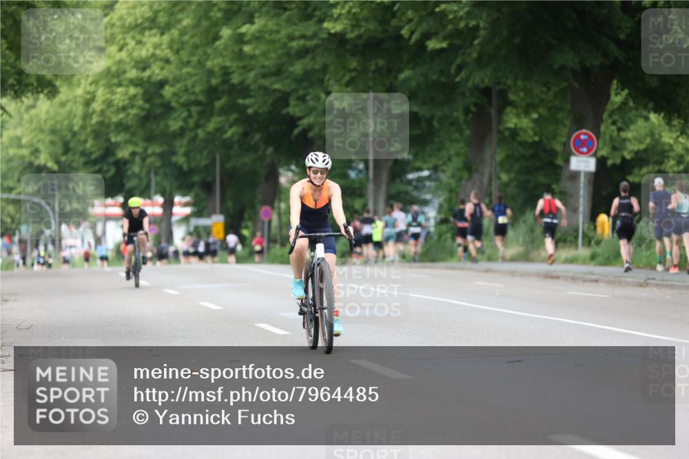 15.06.2025 - 7 Türme Triathlon Yannick Fuchs http://msf.ph/oto/7964485 15.06.2025 13:55:07 Radfahren 666, 831, 1040, 1140 meine-sportfotos.de