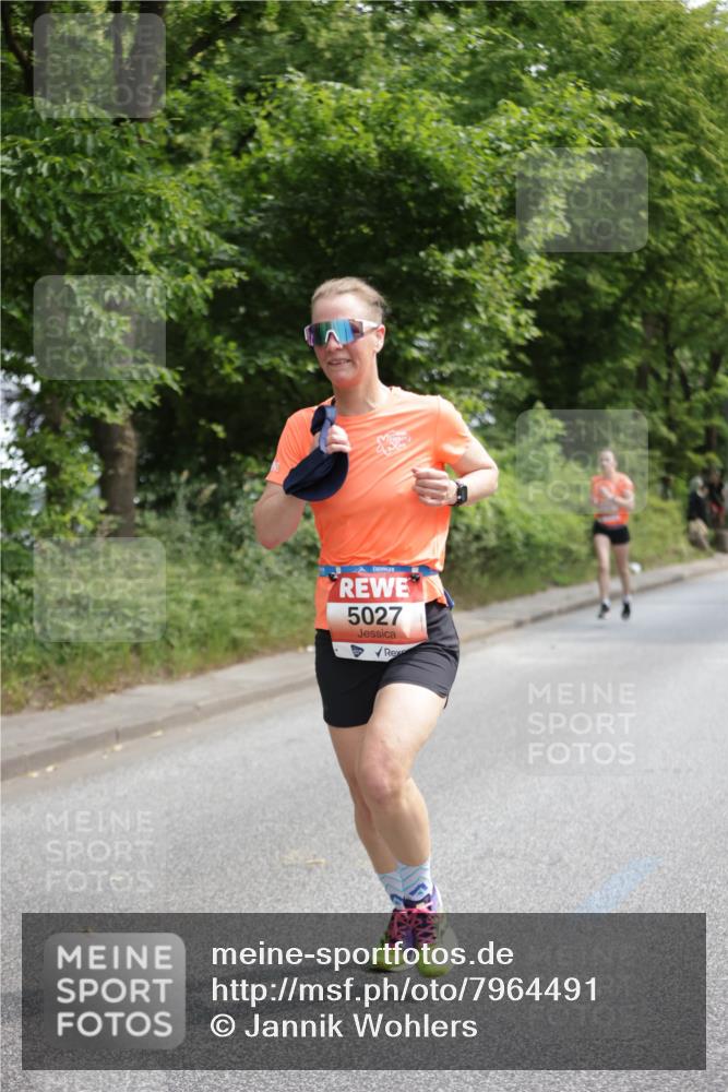 15.06.2025 - REWE Women's Run Jannik Wohlers http://msf.ph/oto/7964491 15.06.2025 09:59:33 Laufen 5027 meine-sportfotos.de