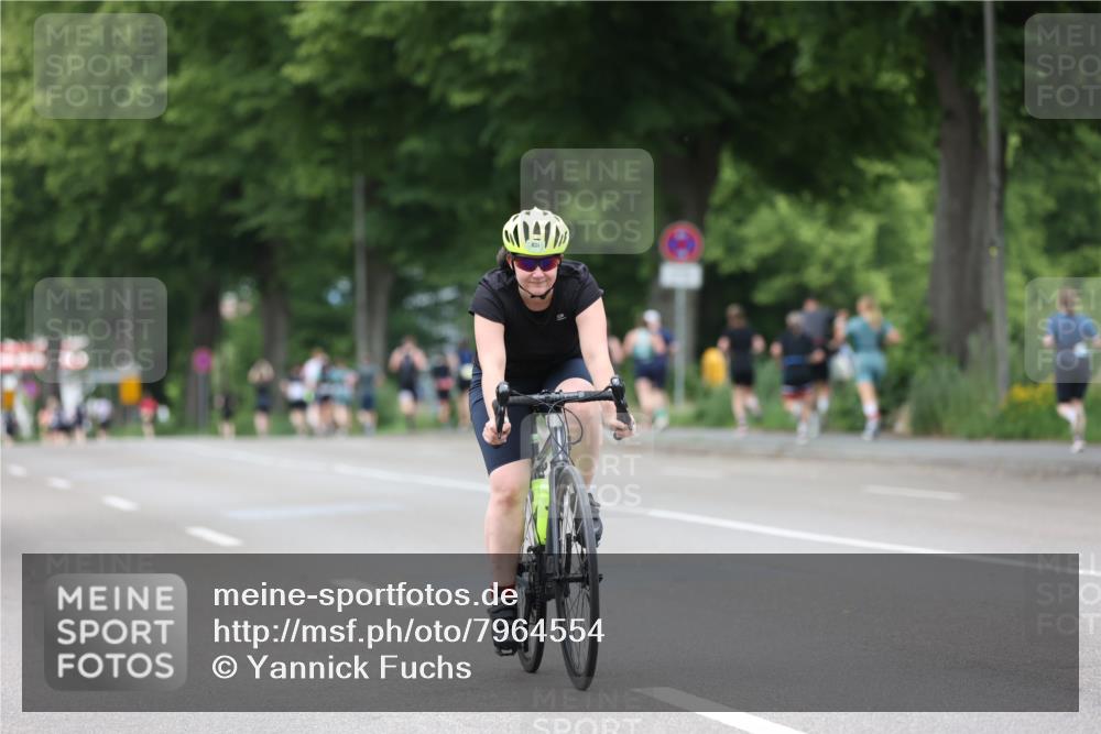 15.06.2025 - 7 Türme Triathlon Yannick Fuchs http://msf.ph/oto/7964554 15.06.2025 13:55:11 Radfahren 831, 1140 meine-sportfotos.de