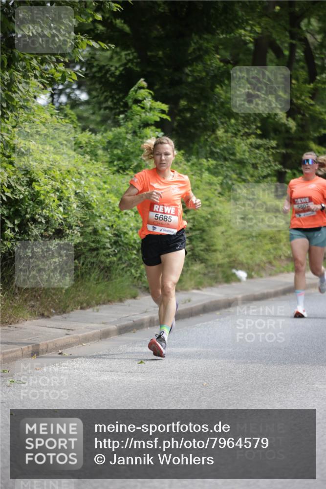 15.06.2025 - REWE Women's Run Jannik Wohlers http://msf.ph/oto/7964579 15.06.2025 09:59:40 Laufen 5685, 560 meine-sportfotos.de