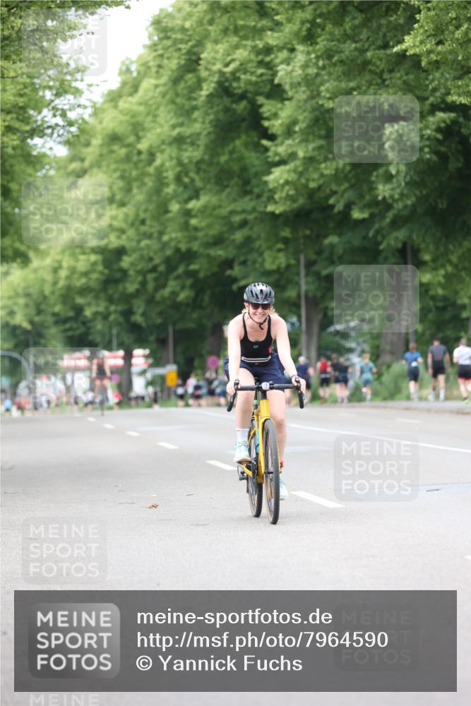 15.06.2025 - 7 Türme Triathlon Yannick Fuchs http://msf.ph/oto/7964590 15.06.2025 13:55:23 Radfahren 728 meine-sportfotos.de
