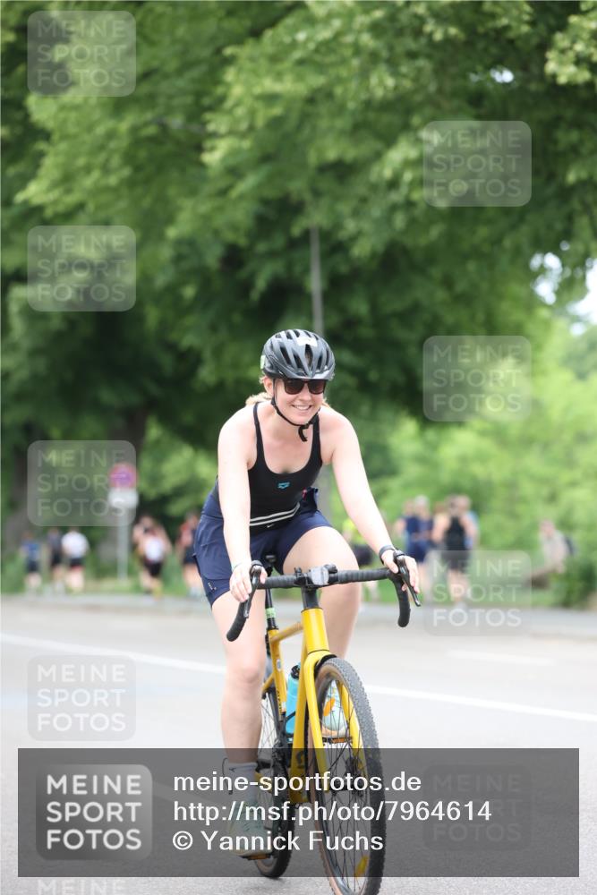 15.06.2025 - 7 Türme Triathlon Yannick Fuchs http://msf.ph/oto/7964614 15.06.2025 13:55:24 Radfahren 728 meine-sportfotos.de