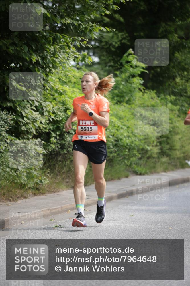 15.06.2025 - REWE Women's Run Jannik Wohlers http://msf.ph/oto/7964648 15.06.2025 09:59:41 Laufen 5685 meine-sportfotos.de