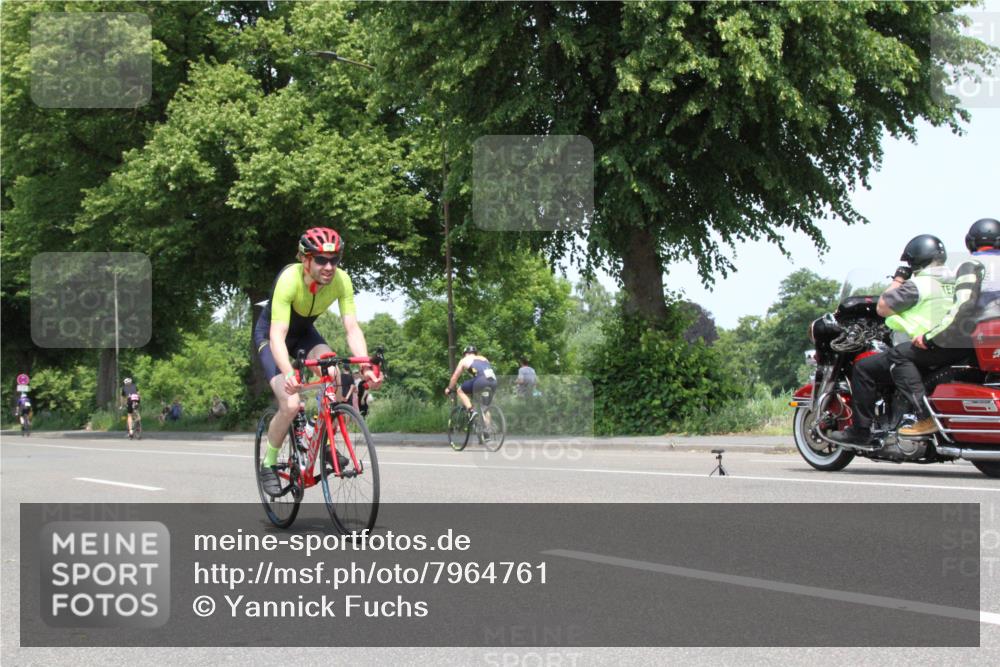 15.06.2025 - 7 Türme Triathlon Yannick Fuchs http://msf.ph/oto/7964761 15.06.2025 13:00:45 Radfahren  meine-sportfotos.de