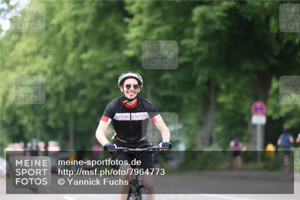 15.06.2025 - 7 Türme Triathlon Yannick Fuchs http://msf.ph/oto/7964773 15.06.2025 13:55:49 Radfahren 937, 1118 meine-sportfotos.de