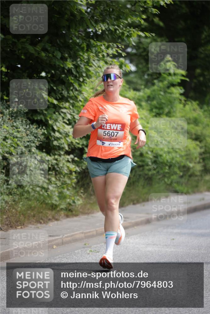 15.06.2025 - REWE Women's Run Jannik Wohlers http://msf.ph/oto/7964803 15.06.2025 09:59:44 Laufen 5607 meine-sportfotos.de