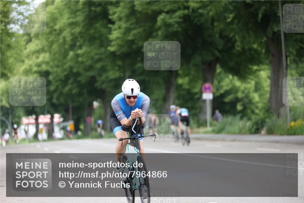 15.06.2025 - 7 Türme Triathlon Yannick Fuchs http://msf.ph/oto/7964866 15.06.2025 11:13:02 Radfahren 283 meine-sportfotos.de