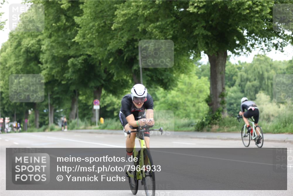 15.06.2025 - 7 Türme Triathlon Yannick Fuchs http://msf.ph/oto/7964933 15.06.2025 11:13:10 Radfahren 254, 289 meine-sportfotos.de