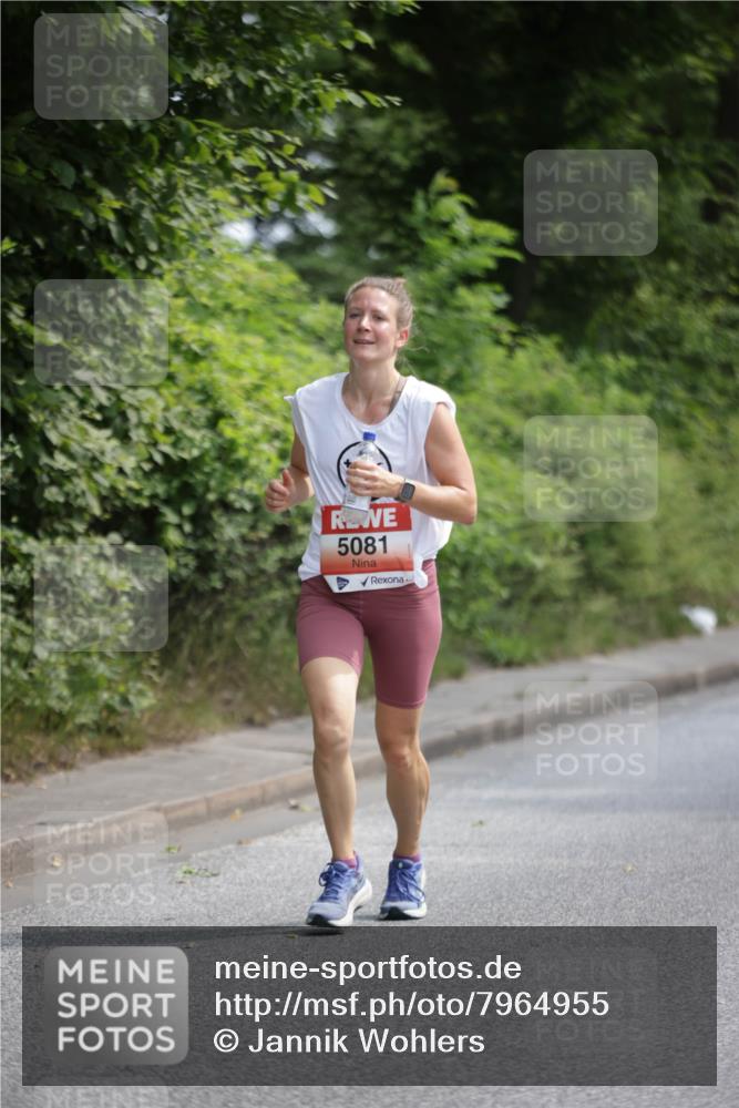 15.06.2025 - REWE Women's Run Jannik Wohlers http://msf.ph/oto/7964955 15.06.2025 09:59:53 Laufen 5081 meine-sportfotos.de