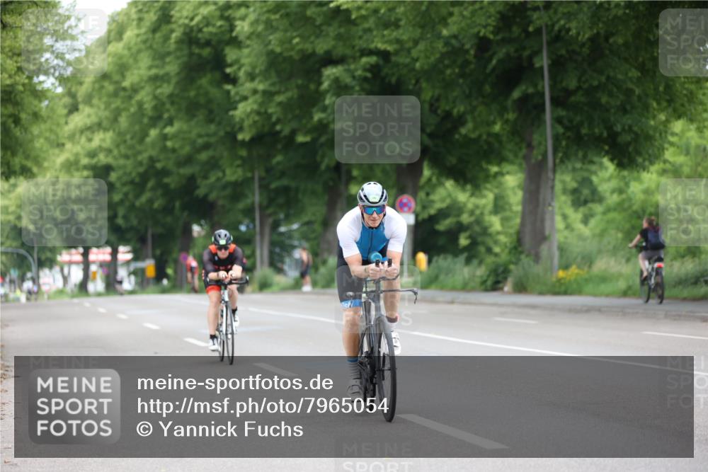 15.06.2025 - 7 Türme Triathlon Yannick Fuchs http://msf.ph/oto/7965054 15.06.2025 11:13:23 Radfahren 318 meine-sportfotos.de