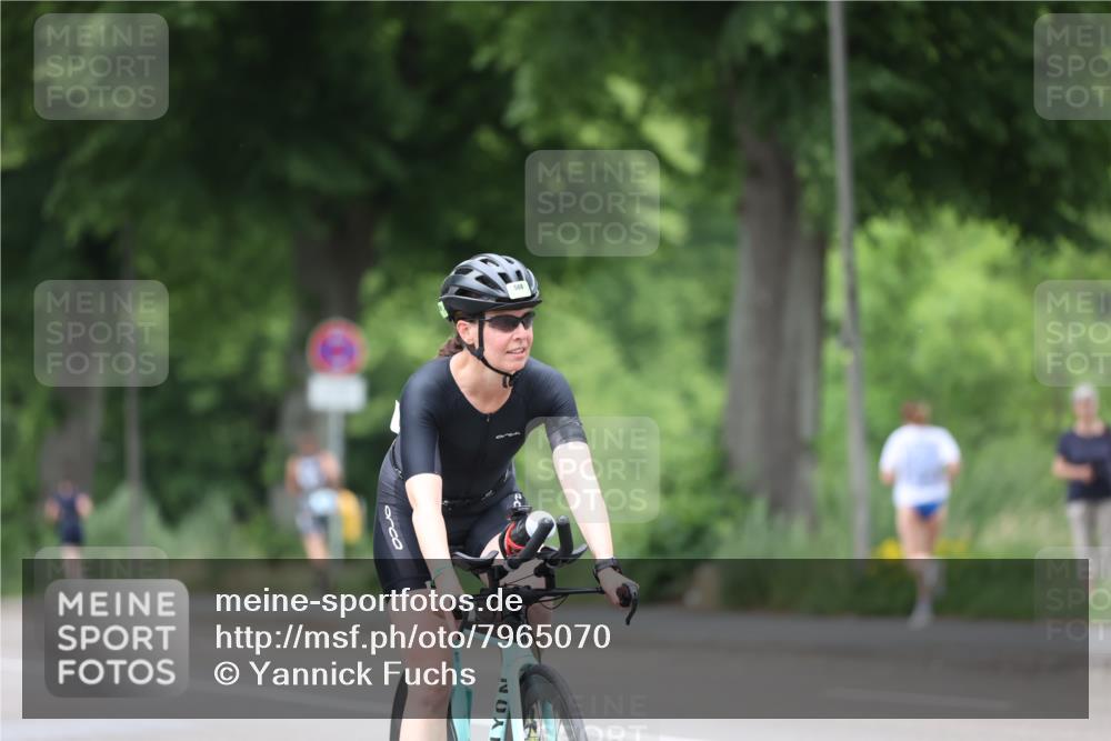 15.06.2025 - 7 Türme Triathlon Yannick Fuchs http://msf.ph/oto/7965070 15.06.2025 13:56:57 Radfahren 539, 588, 835 meine-sportfotos.de