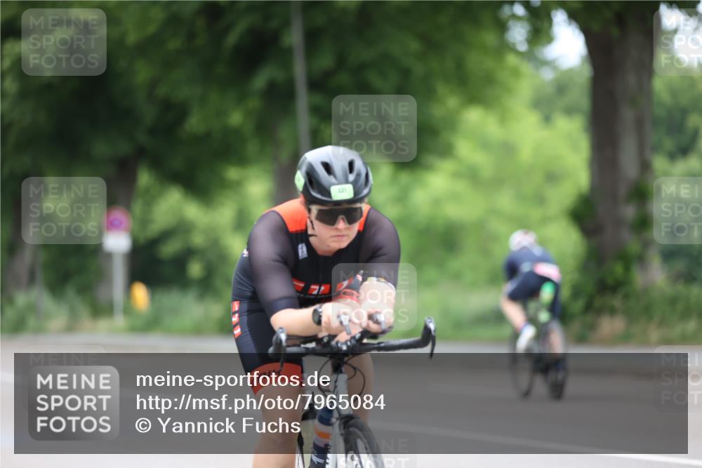 15.06.2025 - 7 Türme Triathlon Yannick Fuchs http://msf.ph/oto/7965084 15.06.2025 11:13:25 Radfahren  meine-sportfotos.de