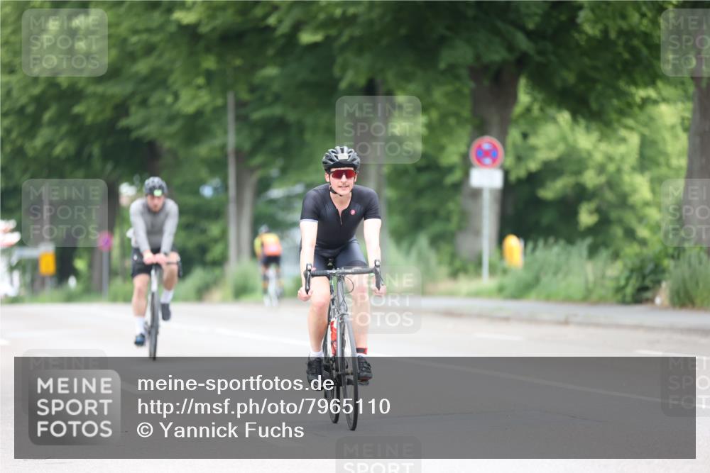 15.06.2025 - 7 Türme Triathlon Yannick Fuchs http://msf.ph/oto/7965110 15.06.2025 11:13:52 Radfahren 317 meine-sportfotos.de