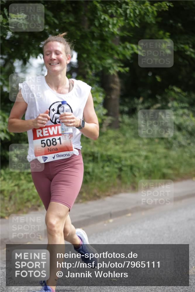 15.06.2025 - REWE Women's Run Jannik Wohlers http://msf.ph/oto/7965111 15.06.2025 09:59:55 Laufen 5081 meine-sportfotos.de