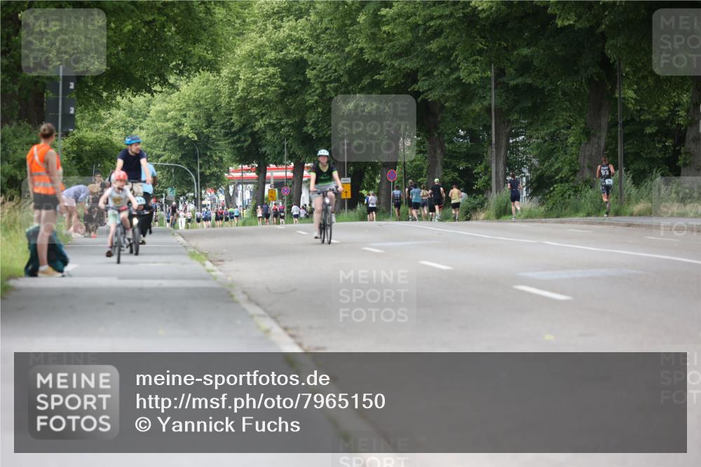 15.06.2025 - 7 Türme Triathlon Yannick Fuchs http://msf.ph/oto/7965150 15.06.2025 13:57:03 Radfahren 539, 808, 835 meine-sportfotos.de