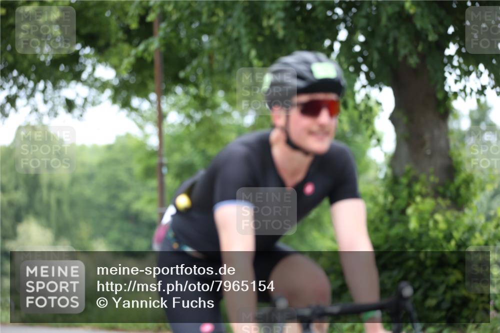 15.06.2025 - 7 Türme Triathlon Yannick Fuchs http://msf.ph/oto/7965154 15.06.2025 11:13:54 Radfahren 317 meine-sportfotos.de