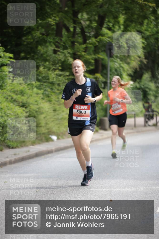 15.06.2025 - REWE Women's Run Jannik Wohlers http://msf.ph/oto/7965191 15.06.2025 09:59:58 Laufen 5063 meine-sportfotos.de