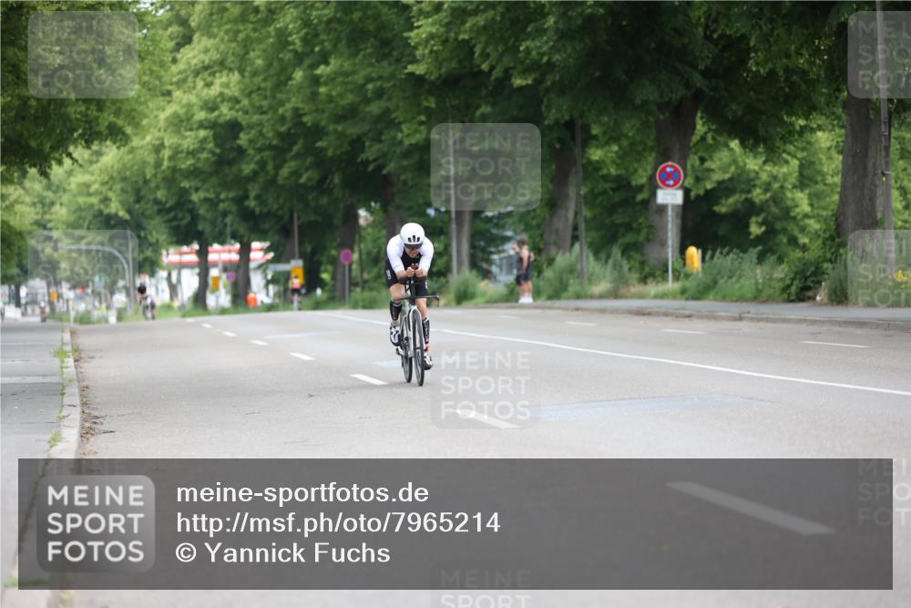 15.06.2025 - 7 Türme Triathlon Yannick Fuchs http://msf.ph/oto/7965214 15.06.2025 11:13:59 Radfahren 317 meine-sportfotos.de