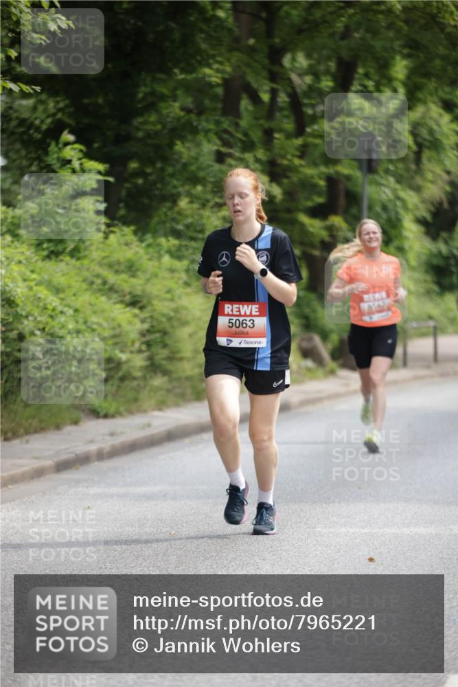 15.06.2025 - REWE Women's Run Jannik Wohlers http://msf.ph/oto/7965221 15.06.2025 09:59:58 Laufen 5063, 5163 meine-sportfotos.de