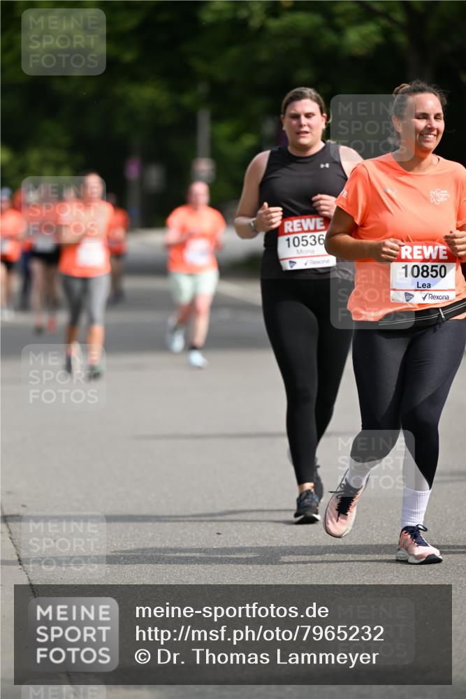 15.06.2025 - REWE Women's Run Dr. Thomas Lammeyer http://msf.ph/oto/7965232 15.06.2025 09:53:20 Laufen 10536, 10850 meine-sportfotos.de