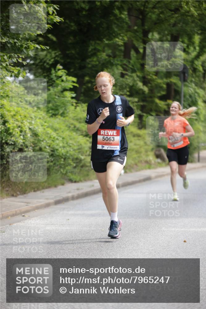 15.06.2025 - REWE Women's Run Jannik Wohlers http://msf.ph/oto/7965247 15.06.2025 09:59:59 Laufen 5063 meine-sportfotos.de