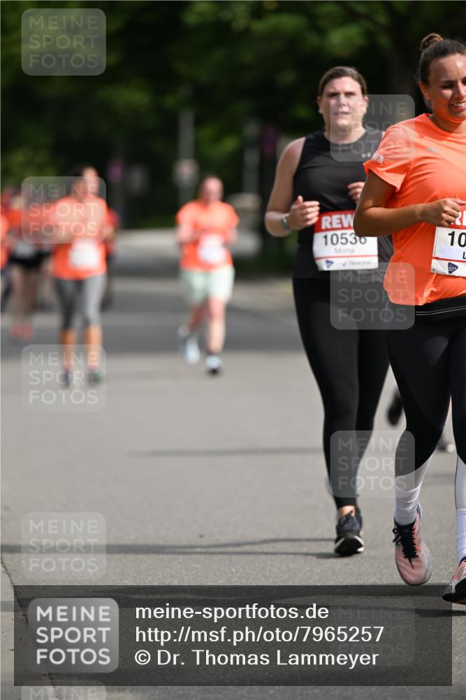 15.06.2025 - REWE Women's Run Dr. Thomas Lammeyer http://msf.ph/oto/7965257 15.06.2025 09:53:21 Laufen 10536 meine-sportfotos.de