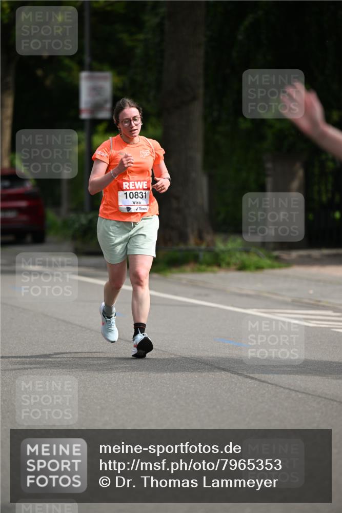 15.06.2025 - REWE Women's Run Dr. Thomas Lammeyer http://msf.ph/oto/7965353 15.06.2025 09:53:25 Laufen 10831 meine-sportfotos.de