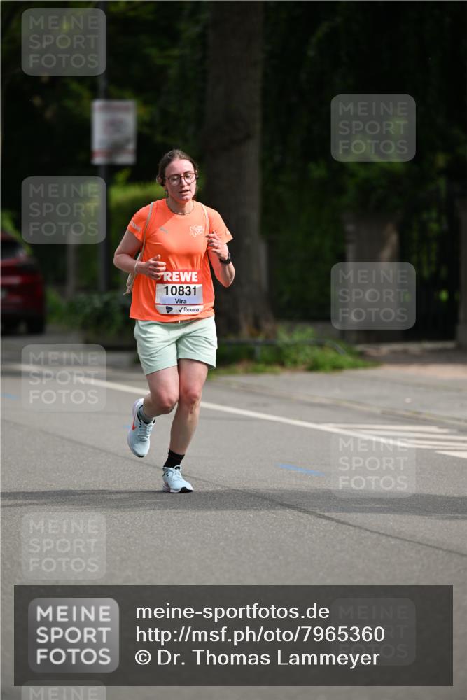 15.06.2025 - REWE Women's Run Dr. Thomas Lammeyer http://msf.ph/oto/7965360 15.06.2025 09:53:26 Laufen 10831 meine-sportfotos.de