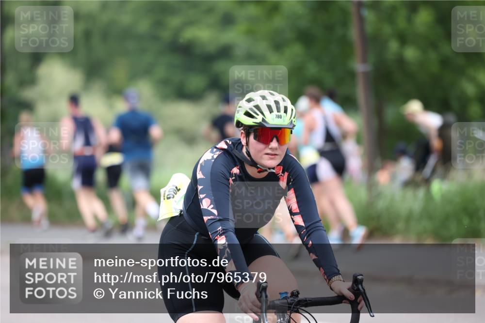15.06.2025 - 7 Türme Triathlon Yannick Fuchs http://msf.ph/oto/7965379 15.06.2025 13:58:07 Radfahren 444, 491 meine-sportfotos.de