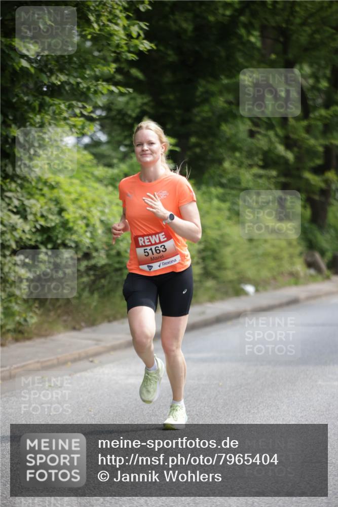 15.06.2025 - REWE Women's Run Jannik Wohlers http://msf.ph/oto/7965404 15.06.2025 10:00:02 Laufen 5163 meine-sportfotos.de