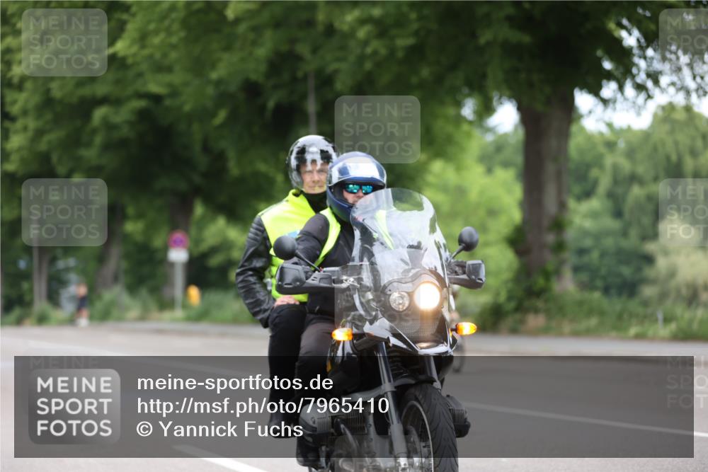 15.06.2025 - 7 Türme Triathlon Yannick Fuchs http://msf.ph/oto/7965410 15.06.2025 11:14:22 Radfahren 208 meine-sportfotos.de
