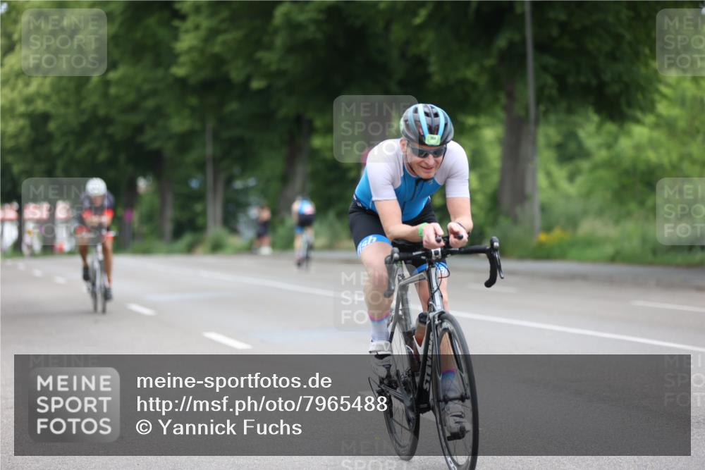 15.06.2025 - 7 Türme Triathlon Yannick Fuchs http://msf.ph/oto/7965488 15.06.2025 11:14:37 Radfahren 260, 287, 289, 301, 309 meine-sportfotos.de