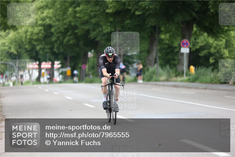 15.06.2025 - 7 Türme Triathlon Yannick Fuchs http://msf.ph/oto/7965555 15.06.2025 11:14:49 Radfahren 242, 247 meine-sportfotos.de