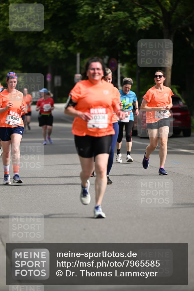 15.06.2025 - REWE Women's Run Dr. Thomas Lammeyer http://msf.ph/oto/7965585 15.06.2025 09:53:34 Laufen 10303, 0336, 10735 meine-sportfotos.de
