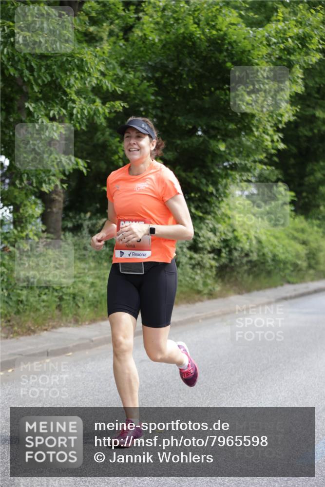 15.06.2025 - REWE Women's Run Jannik Wohlers http://msf.ph/oto/7965598 15.06.2025 10:00:16 Laufen  meine-sportfotos.de