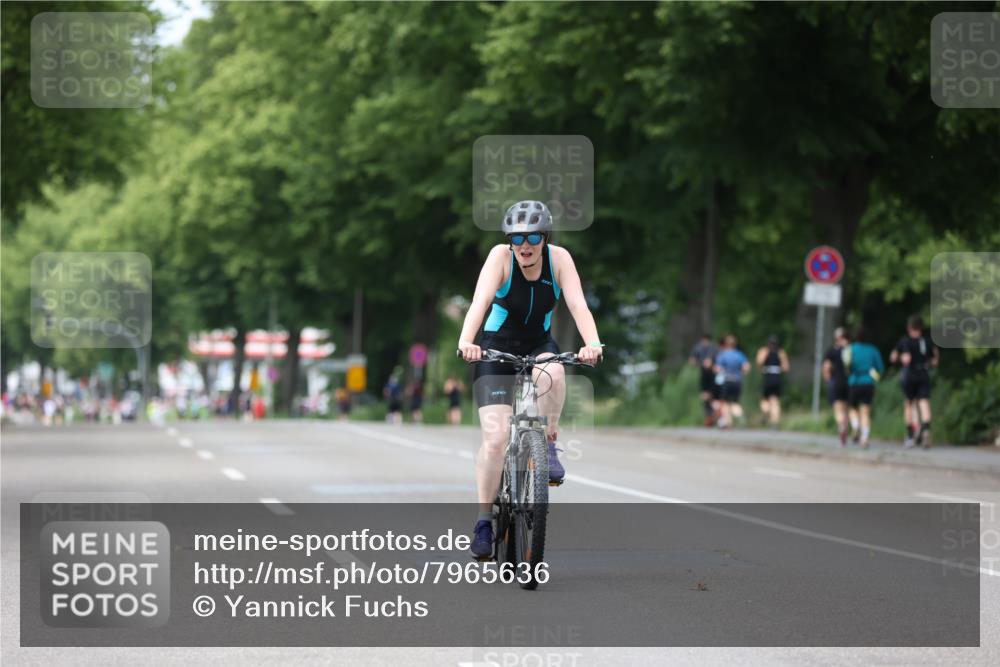 15.06.2025 - 7 Türme Triathlon Yannick Fuchs http://msf.ph/oto/7965636 15.06.2025 13:59:24 Radfahren 830 meine-sportfotos.de