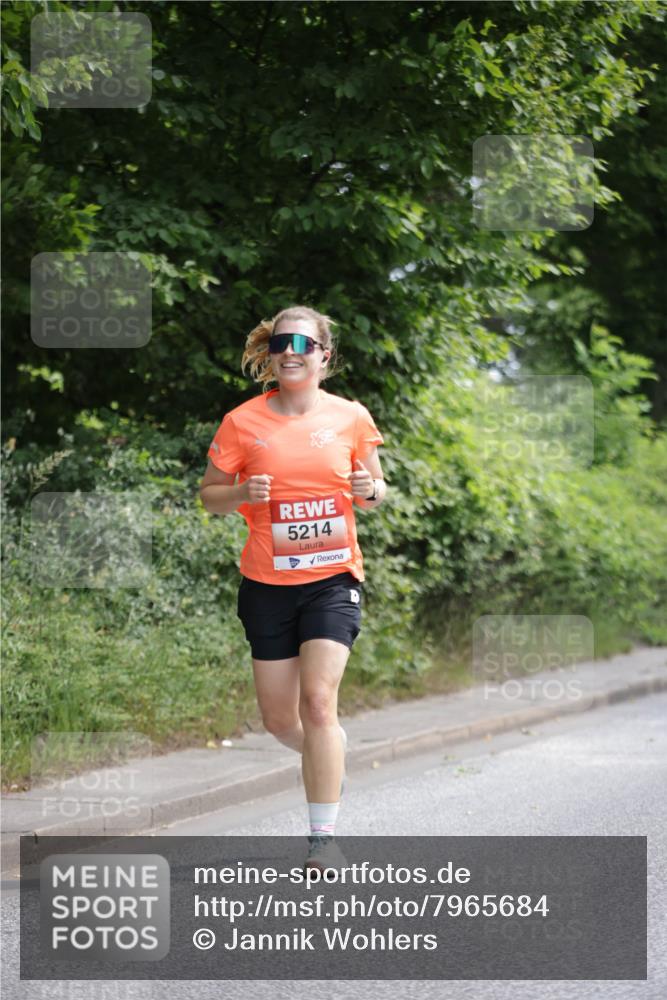 15.06.2025 - REWE Women's Run Jannik Wohlers http://msf.ph/oto/7965684 15.06.2025 10:00:23 Laufen 5214 meine-sportfotos.de