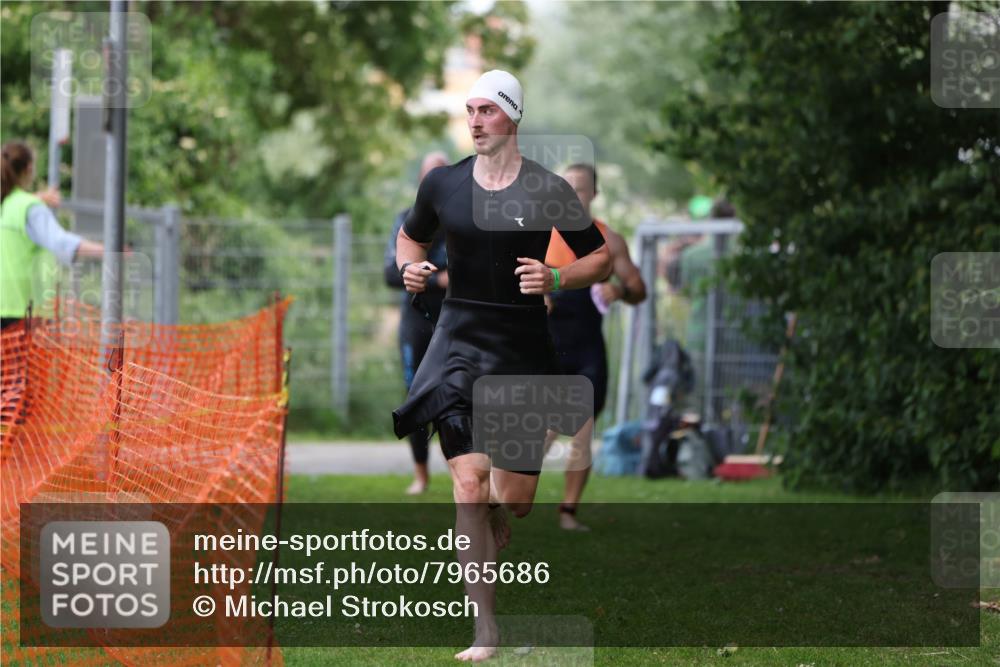 15.06.2025 - 7 Türme Triathlon Michael Strokosch http://msf.ph/oto/7965686 15.06.2025 12:19:39 Schwimmen 471, 483, 531, 536, 538, 612, 635 meine-sportfotos.de