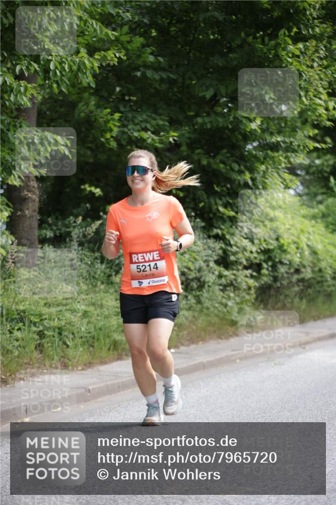 15.06.2025 - REWE Women's Run Jannik Wohlers http://msf.ph/oto/7965720 15.06.2025 10:00:23 Laufen 5214 meine-sportfotos.de