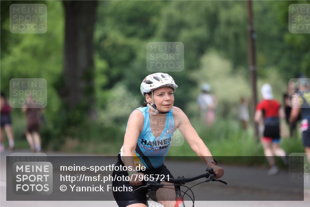 15.06.2025 - 7 Türme Triathlon Yannick Fuchs http://msf.ph/oto/7965721 15.06.2025 13:59:58 Radfahren 783 meine-sportfotos.de