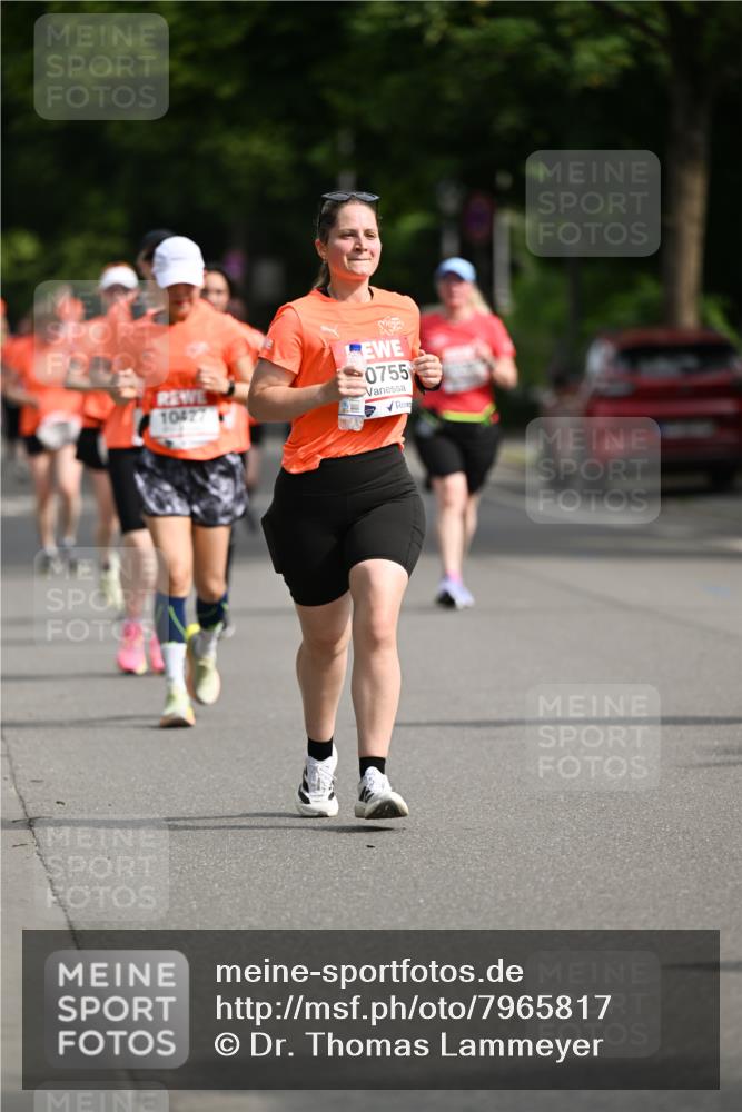 15.06.2025 - REWE Women's Run Dr. Thomas Lammeyer http://msf.ph/oto/7965817 15.06.2025 09:53:42 Laufen 10427, 0755 meine-sportfotos.de