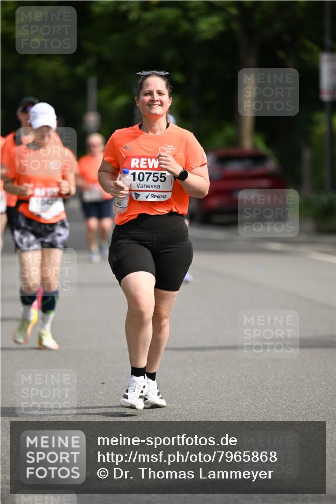 15.06.2025 - REWE Women's Run Dr. Thomas Lammeyer http://msf.ph/oto/7965868 15.06.2025 09:53:43 Laufen 104, 10755 meine-sportfotos.de