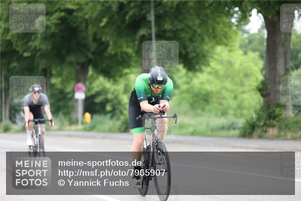 15.06.2025 - 7 Türme Triathlon Yannick Fuchs http://msf.ph/oto/7965907 15.06.2025 11:16:02 Radfahren 235 meine-sportfotos.de