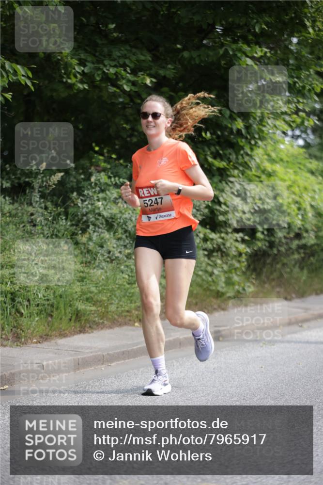 15.06.2025 - REWE Women's Run Jannik Wohlers http://msf.ph/oto/7965917 15.06.2025 10:00:56 Laufen 5247 meine-sportfotos.de