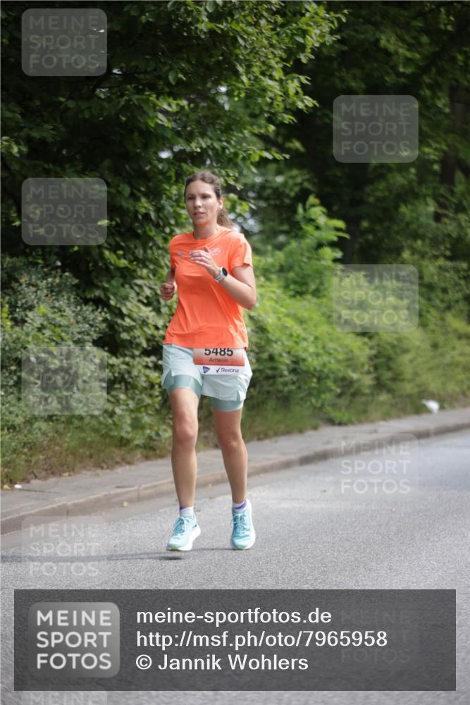 15.06.2025 - REWE Women's Run Jannik Wohlers http://msf.ph/oto/7965958 15.06.2025 10:00:58 Laufen 5485 meine-sportfotos.de