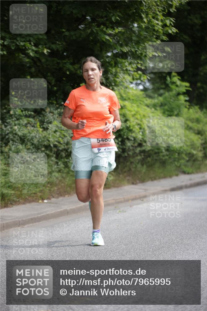 15.06.2025 - REWE Women's Run Jannik Wohlers http://msf.ph/oto/7965995 15.06.2025 10:00:58 Laufen 5485 meine-sportfotos.de